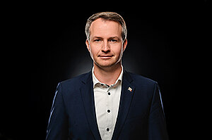 (Ari) Michael Reichel